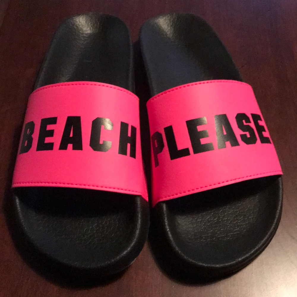 NWOT Beach Please Victoria’s secret Pink Sandals